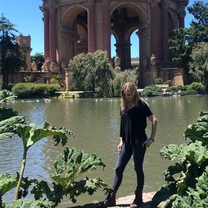 Meet your Posher, Amy